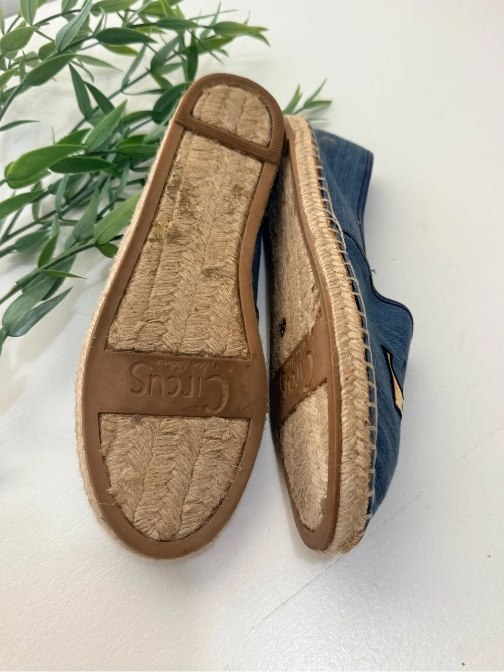 Circus by Sam Edelman Bee Crown Denim Espadrille Flats Size 8